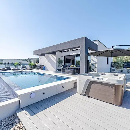 Beautiful In Holiday home Lumbarda