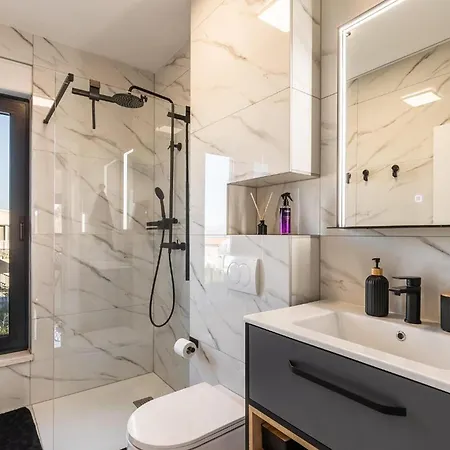 Beautiful In * 鲁巴达