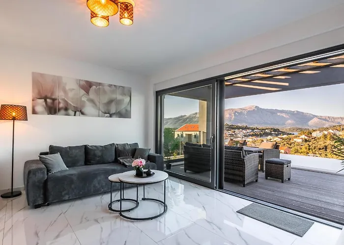 Beautiful In * Lumbarda